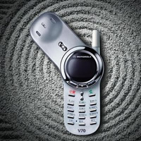 摩托罗拉旋转手机aura_摩托罗拉v70手机_摩托罗拉旋转手机v70