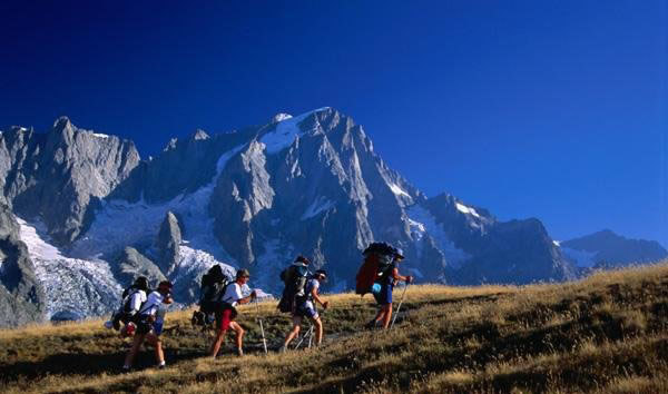 全球十大最经典的徒步旅行路线-精华10大网